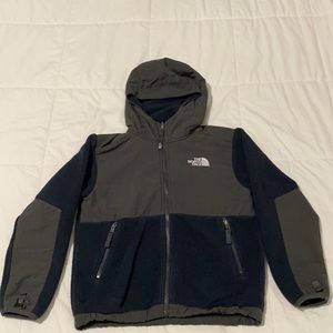 EUC North Face Denali Jacket with hood